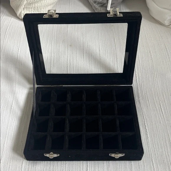 Black Velvet Jewelry Display Box - Picture 3 of 5